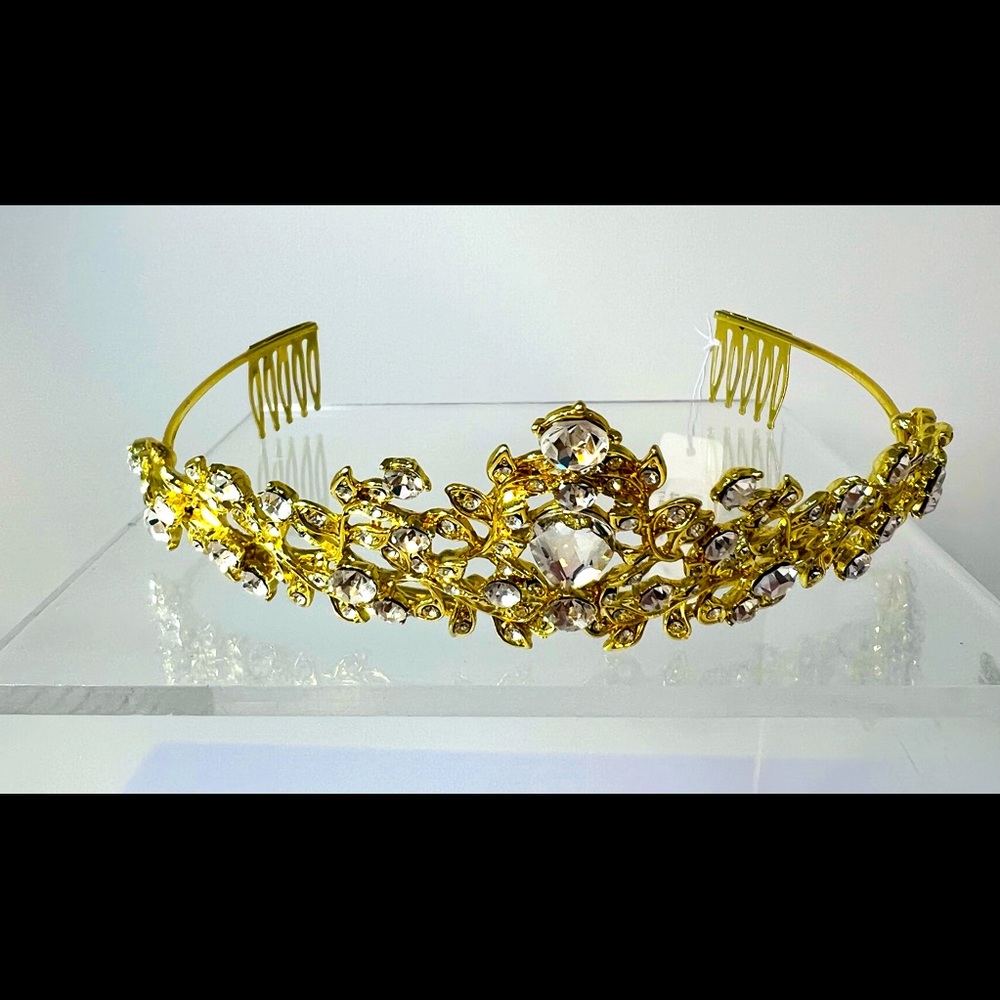 Golden/diamonds tiara crown very good quality